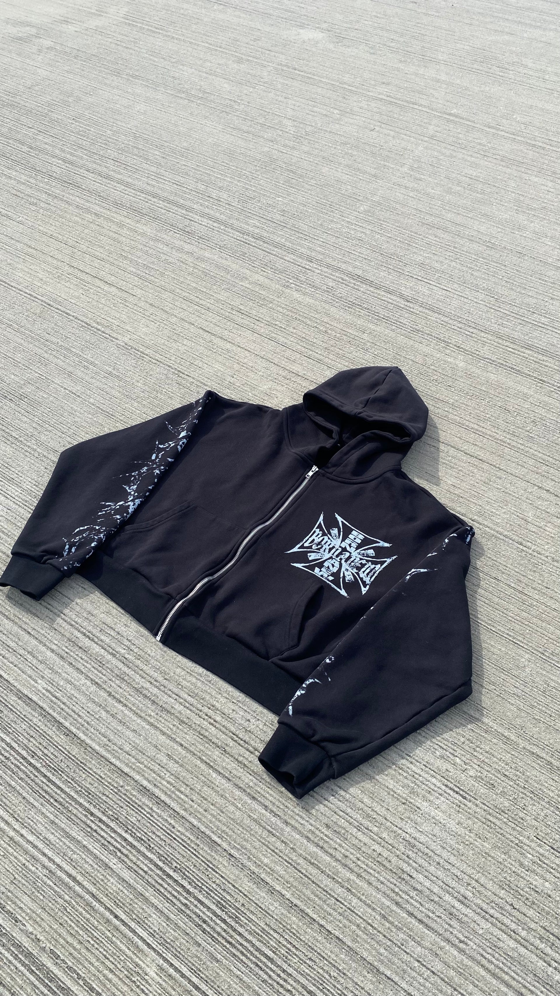 Black “Thorn” Zipup